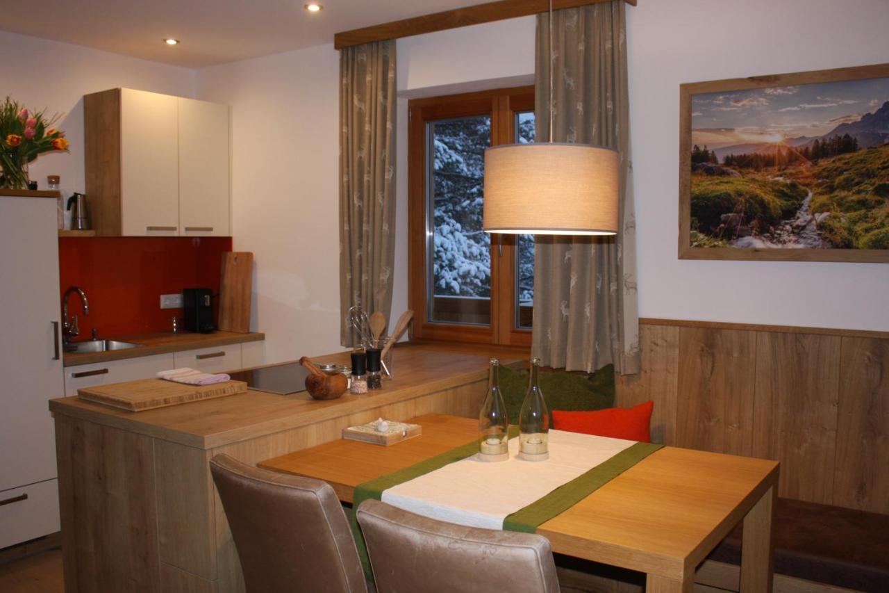 Ferienwohnung Haus Berghoamat Filzmoos Exterior foto